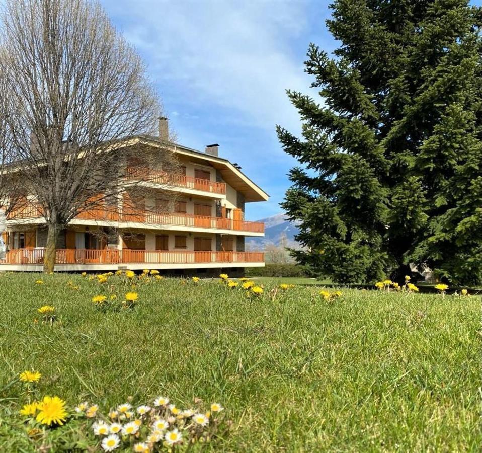 Amplio Apartamento En Puigcerda Exterior photo